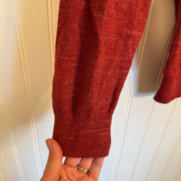 J. Crew Raglan Budded Men's Red 100% Cotton Business Casual Sweater Size Medium - Picture 4 of 12
